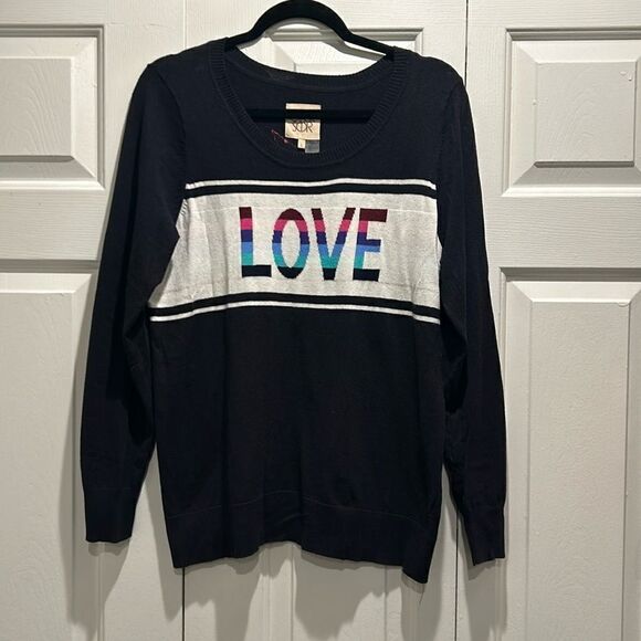 Chaser Sweaters - Chaser Love & Peace (on the back) Sweater, Size Large